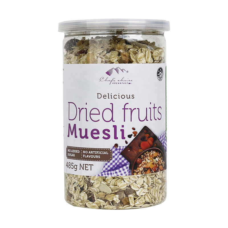 Muesli with dried fruit