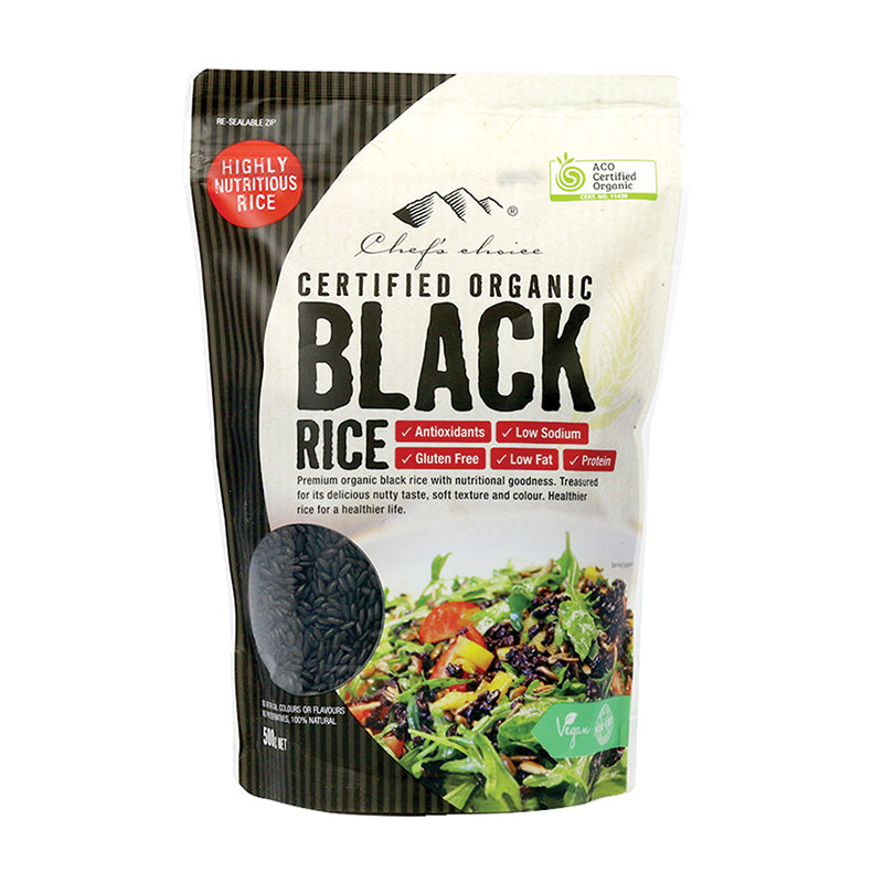 Organic black rice grains